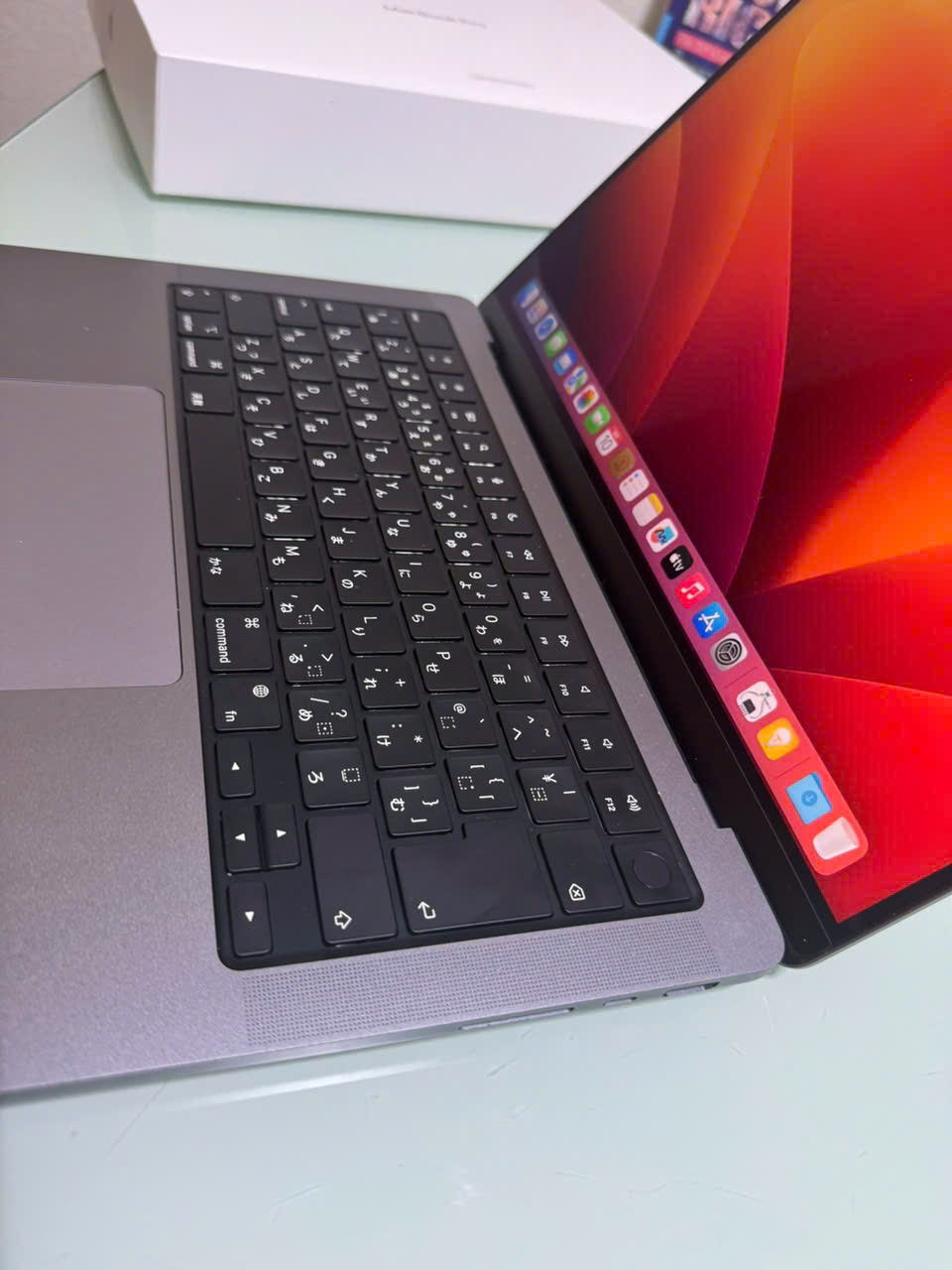 最終値下げ　MacBook Pro 512GB Apple MacBook Pro 14